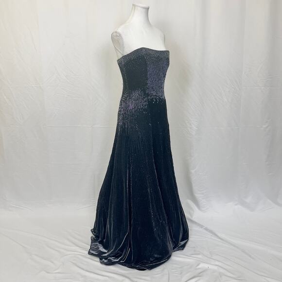 Strapless Sequin Evening Gown Elegant Black Formal Dress Size 6 - Picture 2 of 5